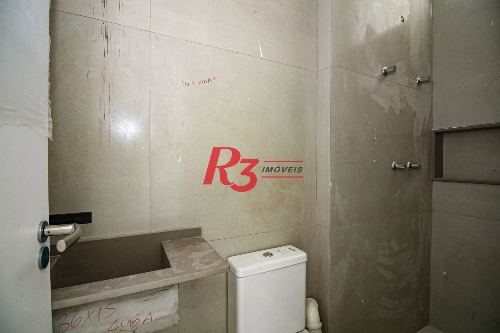 Cobertura com 4 suítes à venda, 320 m² por R$ 5.500.000 - José Menino - Santos/SP