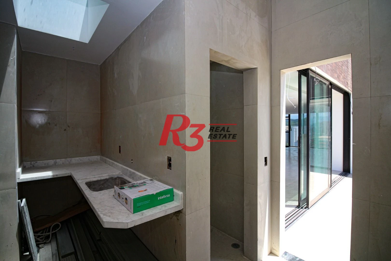 Cobertura com 4 suítes à venda, 320 m² por R$ 5.500.000 - José Menino - Santos/SP