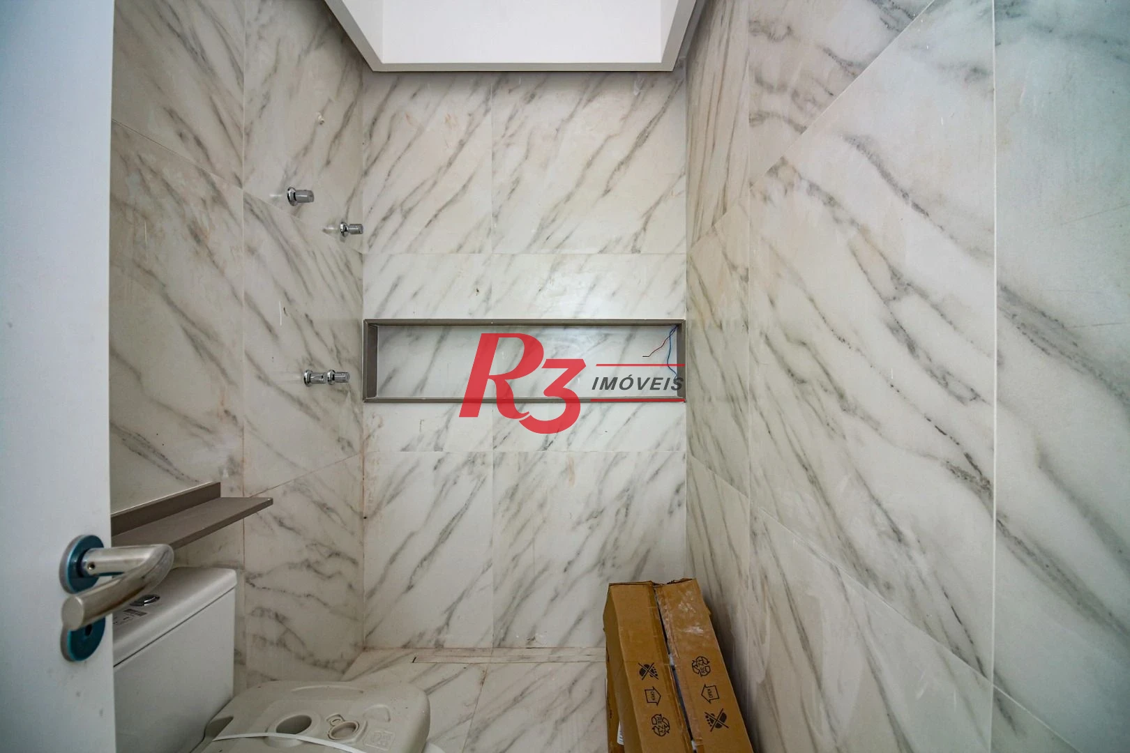 Cobertura com 4 suítes à venda, 320 m² por R$ 5.500.000 - José Menino - Santos/SP