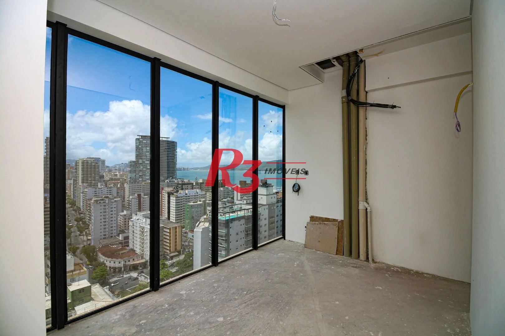 Cobertura com 4 suítes à venda, 320 m² por R$ 5.500.000 - José Menino - Santos/SP
