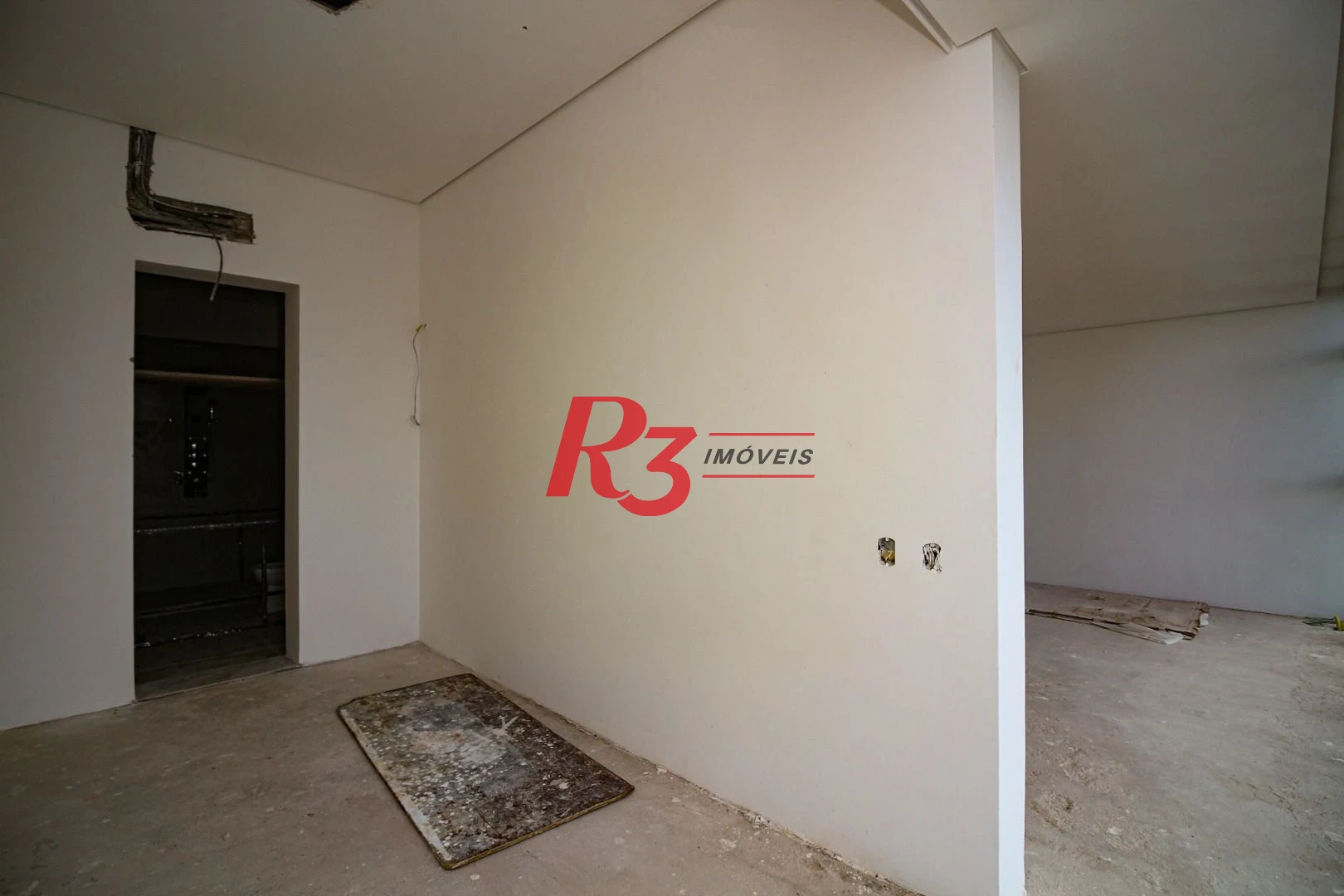 Cobertura com 4 suítes à venda, 320 m² por R$ 5.500.000 - José Menino - Santos/SP