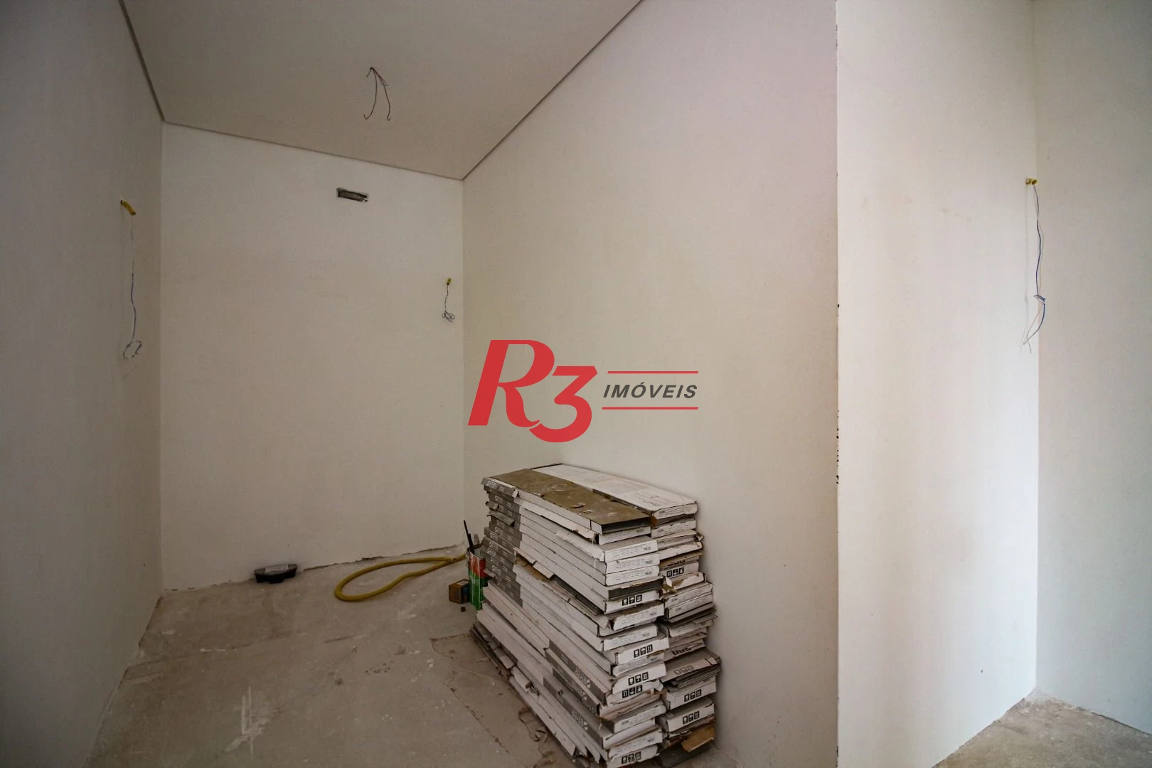 Cobertura com 4 suítes à venda, 320 m² por R$ 5.500.000 - José Menino - Santos/SP