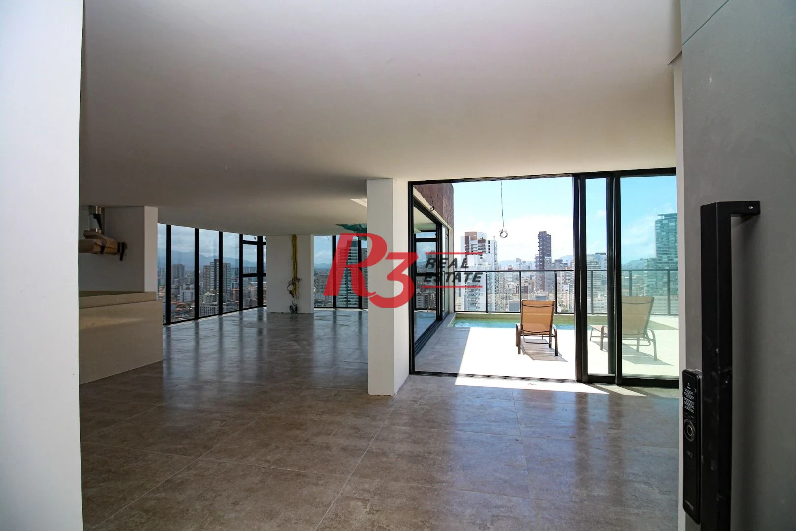 Cobertura com 4 suítes à venda, 320 m² por R$ 5.500.000 - José Menino - Santos/SP