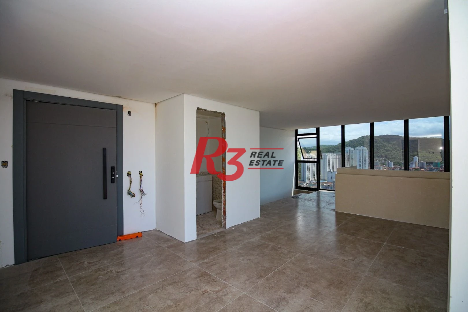 Cobertura com 4 suítes à venda, 320 m² por R$ 5.500.000 - José Menino - Santos/SP