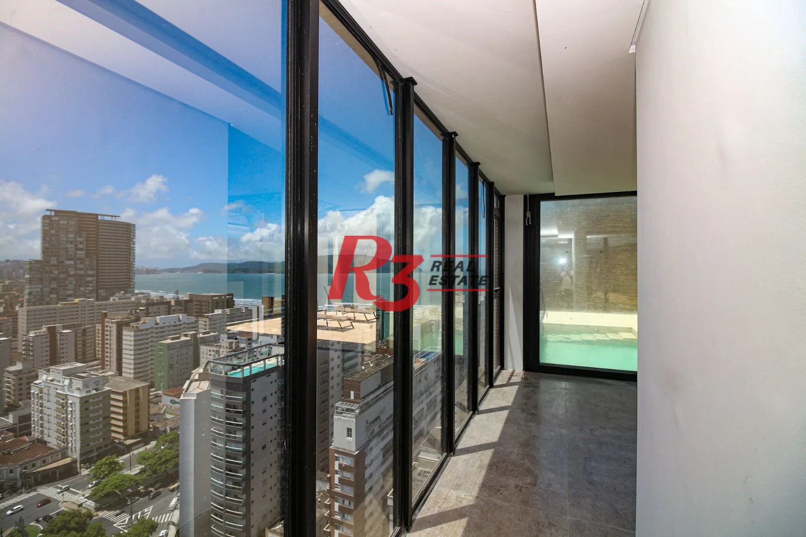 Cobertura com 4 suítes à venda, 320 m² por R$ 5.500.000 - José Menino - Santos/SP