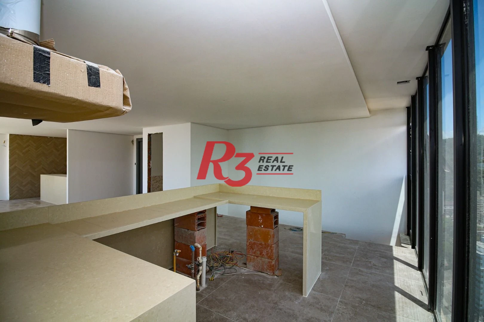 Cobertura com 4 suítes à venda, 320 m² por R$ 5.500.000 - José Menino - Santos/SP