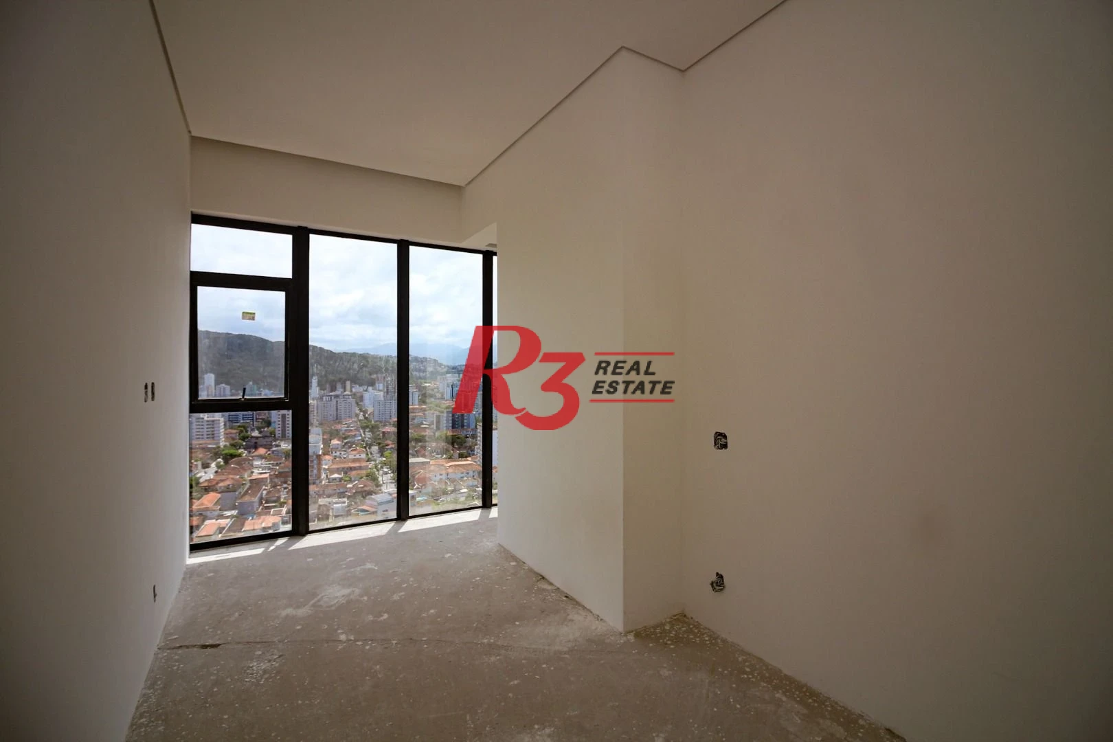 Cobertura com 4 suítes à venda, 320 m² por R$ 5.500.000 - José Menino - Santos/SP