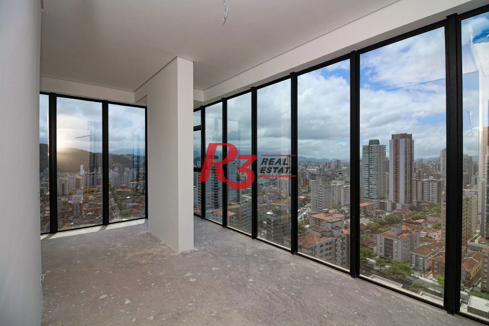 Cobertura com 4 suítes à venda, 320 m² por R$ 5.500.000 - José Menino - Santos/SP