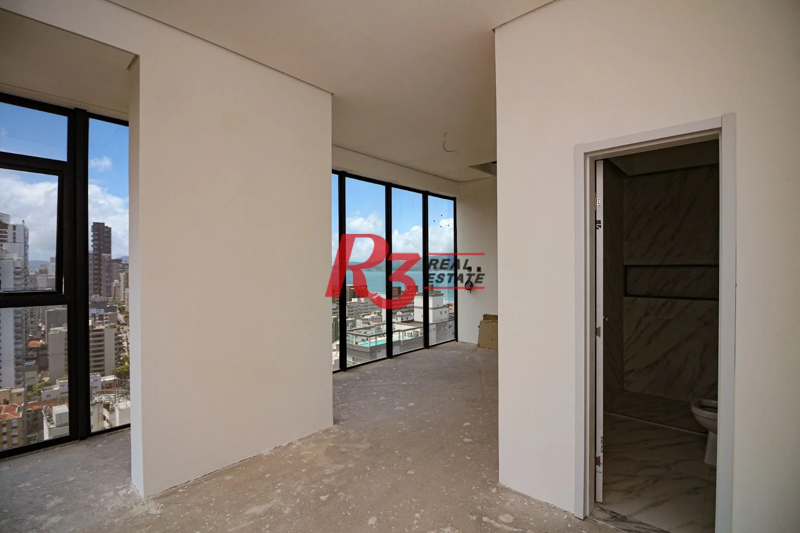 Cobertura com 4 suítes à venda, 320 m² por R$ 5.500.000 - José Menino - Santos/SP