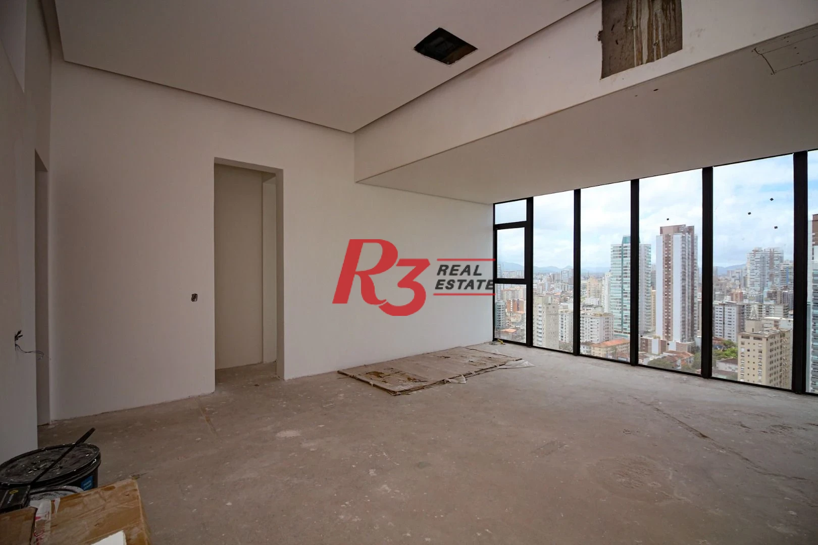 Cobertura com 4 suítes à venda, 320 m² por R$ 5.500.000 - José Menino - Santos/SP