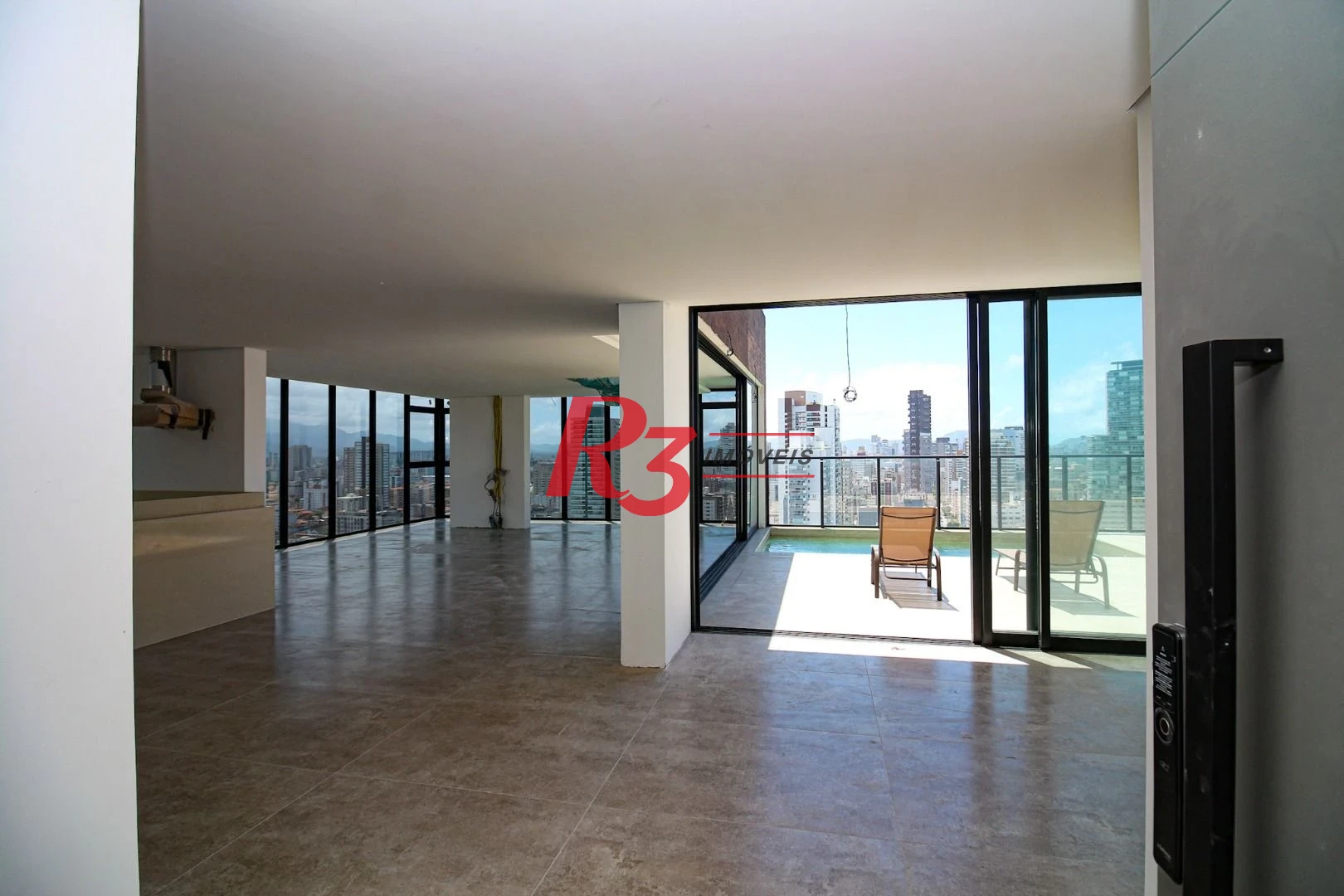 Cobertura com 4 suítes à venda, 320 m² por R$ 5.500.000 - José Menino - Santos/SP