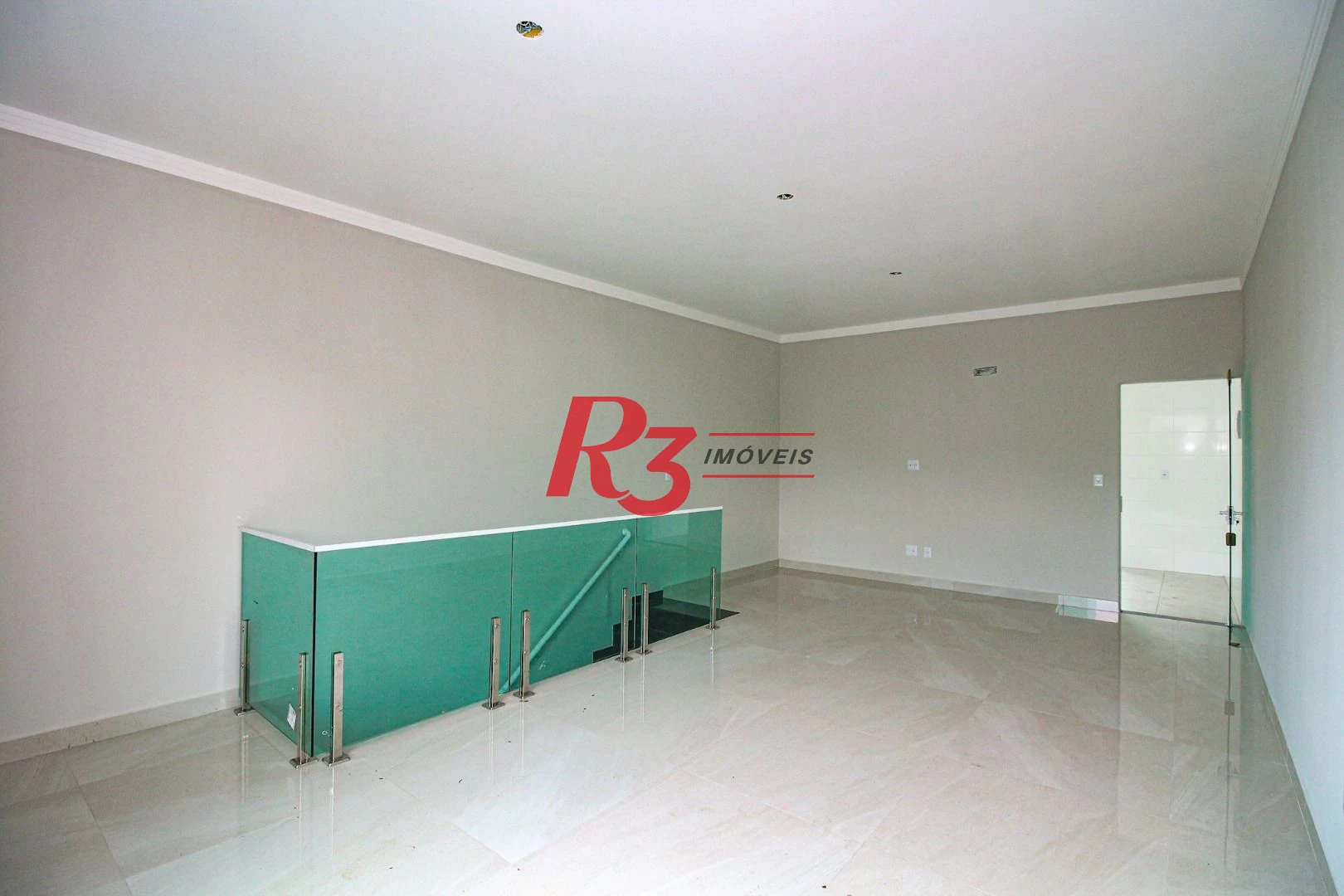 Casa com 3 dormitórios à venda, 240 m² por R$ 1.700.000,00 - Boqueirão - Santos/SP