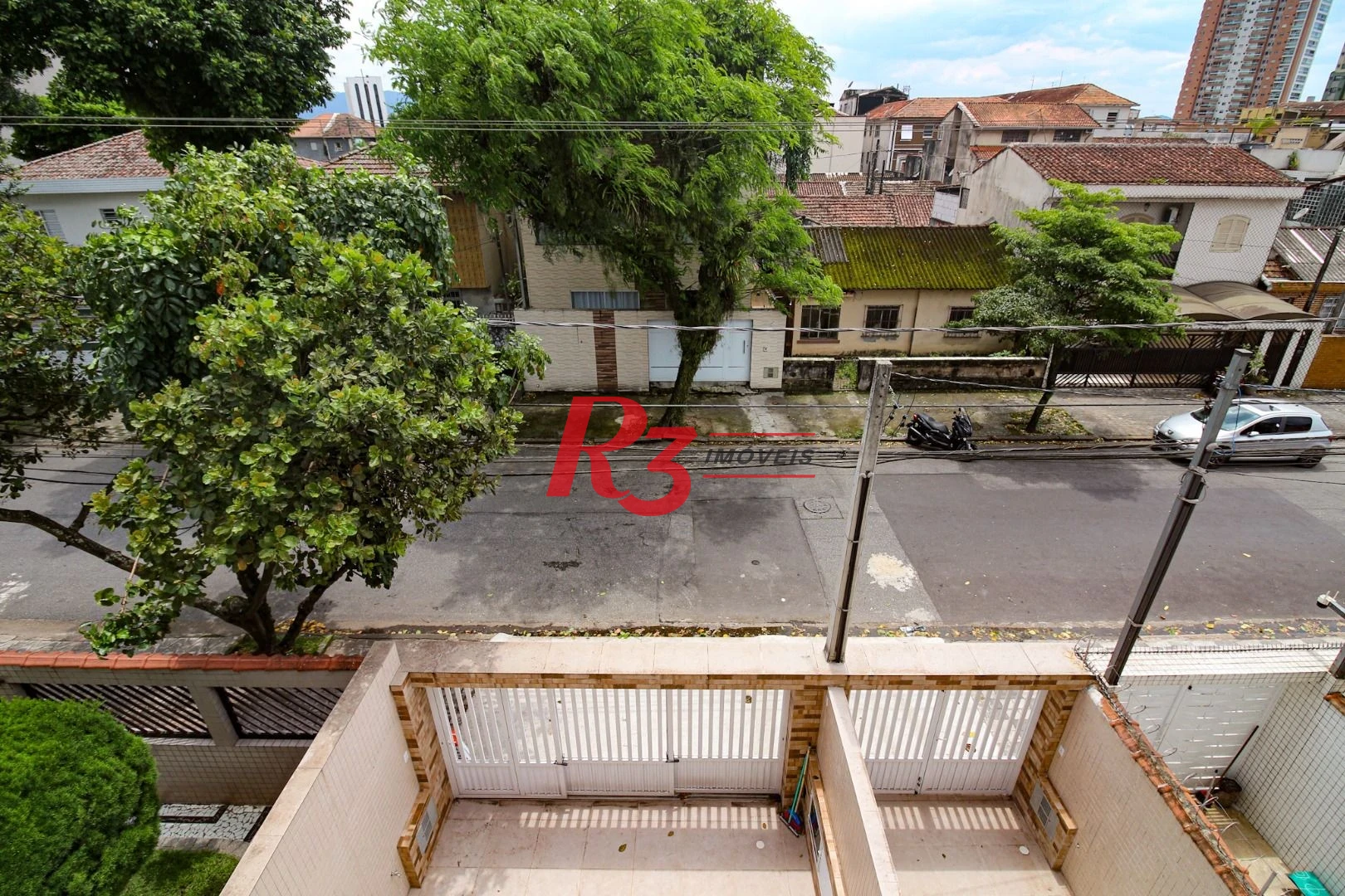 Casa com 3 dormitórios à venda, 240 m² por R$ 1.700.000,00 - Boqueirão - Santos/SP