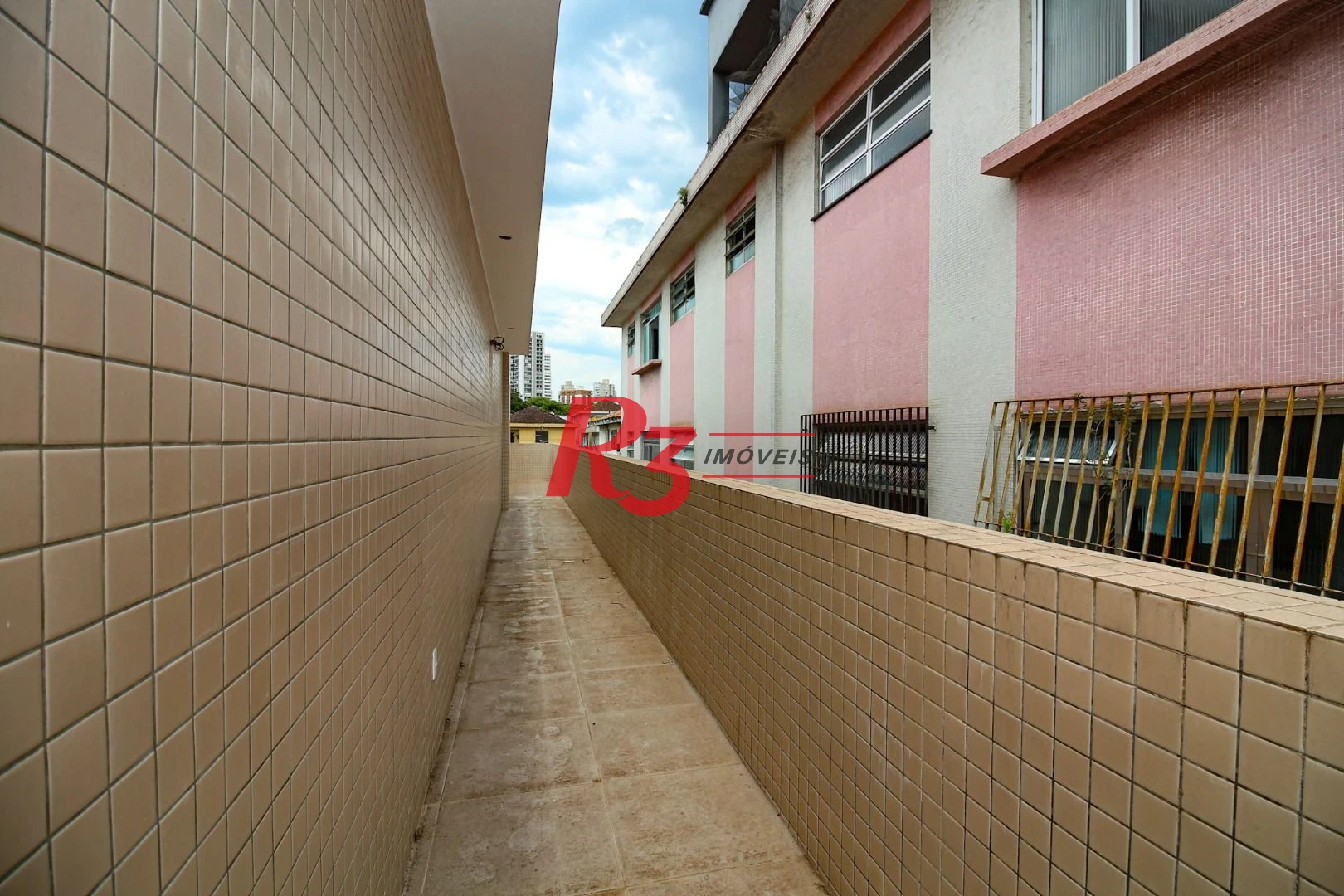 Casa com 3 dormitórios à venda, 240 m² por R$ 1.700.000,00 - Boqueirão - Santos/SP
