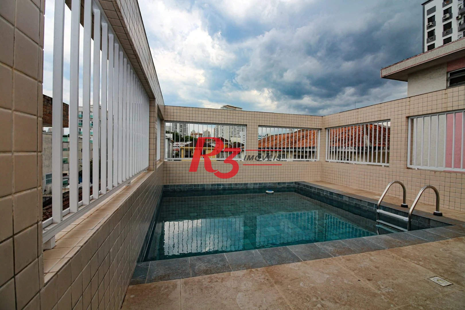 Casa com 3 dormitórios à venda, 240 m² por R$ 1.700.000,00 - Boqueirão - Santos/SP