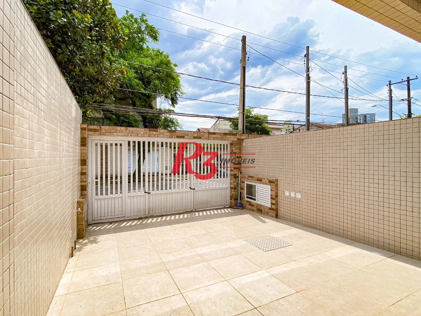 Casa com 3 dormitórios à venda, 240 m² por R$ 1.700.000,00 - Boqueirão - Santos/SP