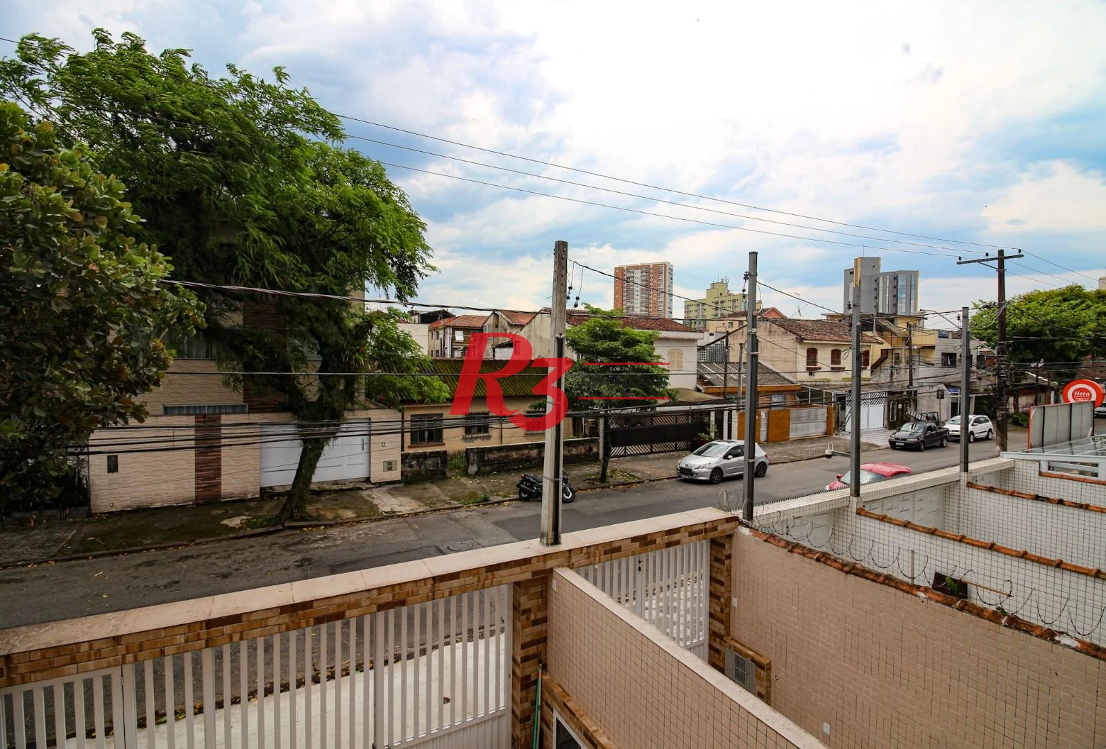 Casa com 3 dormitórios à venda, 240 m² por R$ 1.700.000,00 - Boqueirão - Santos/SP