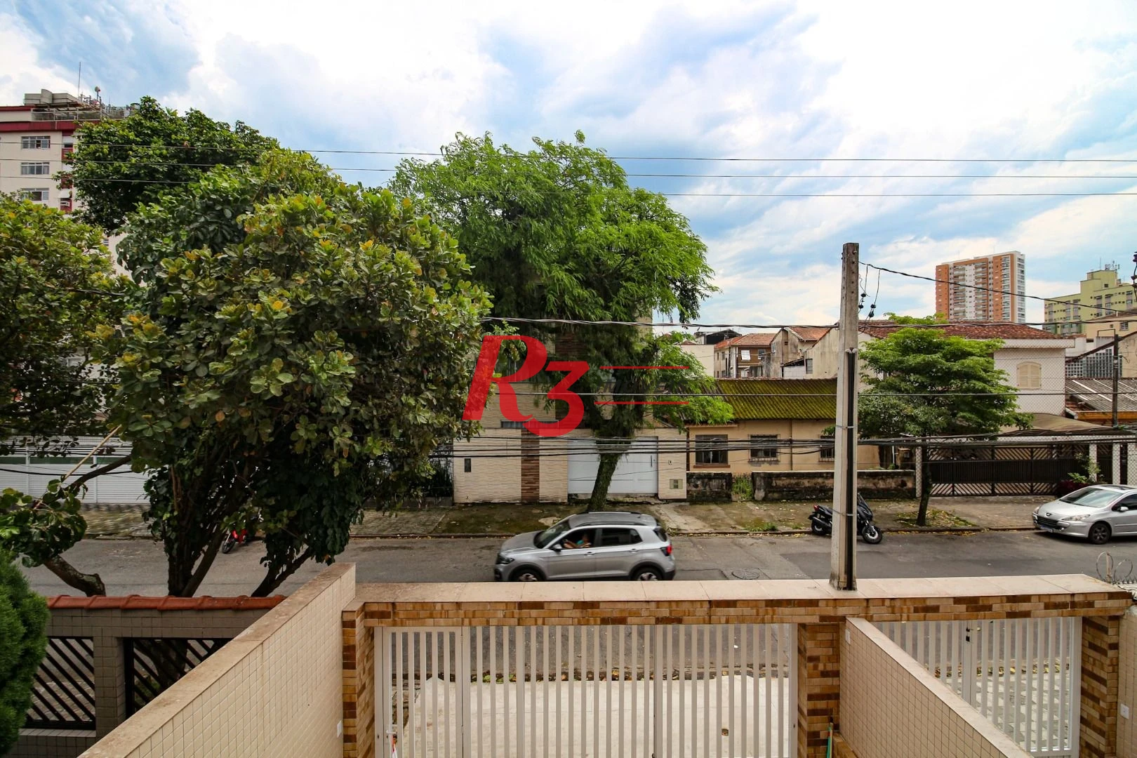 Casa com 3 dormitórios à venda, 240 m² por R$ 1.700.000,00 - Boqueirão - Santos/SP