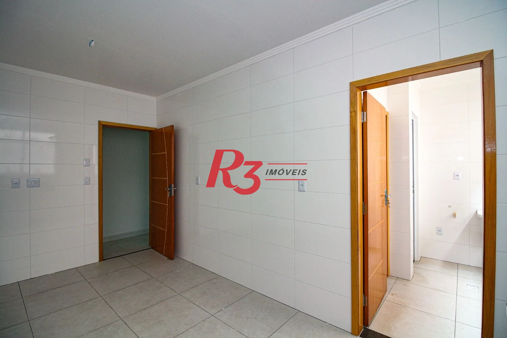 Casa com 3 dormitórios à venda, 240 m² por R$ 1.700.000,00 - Boqueirão - Santos/SP