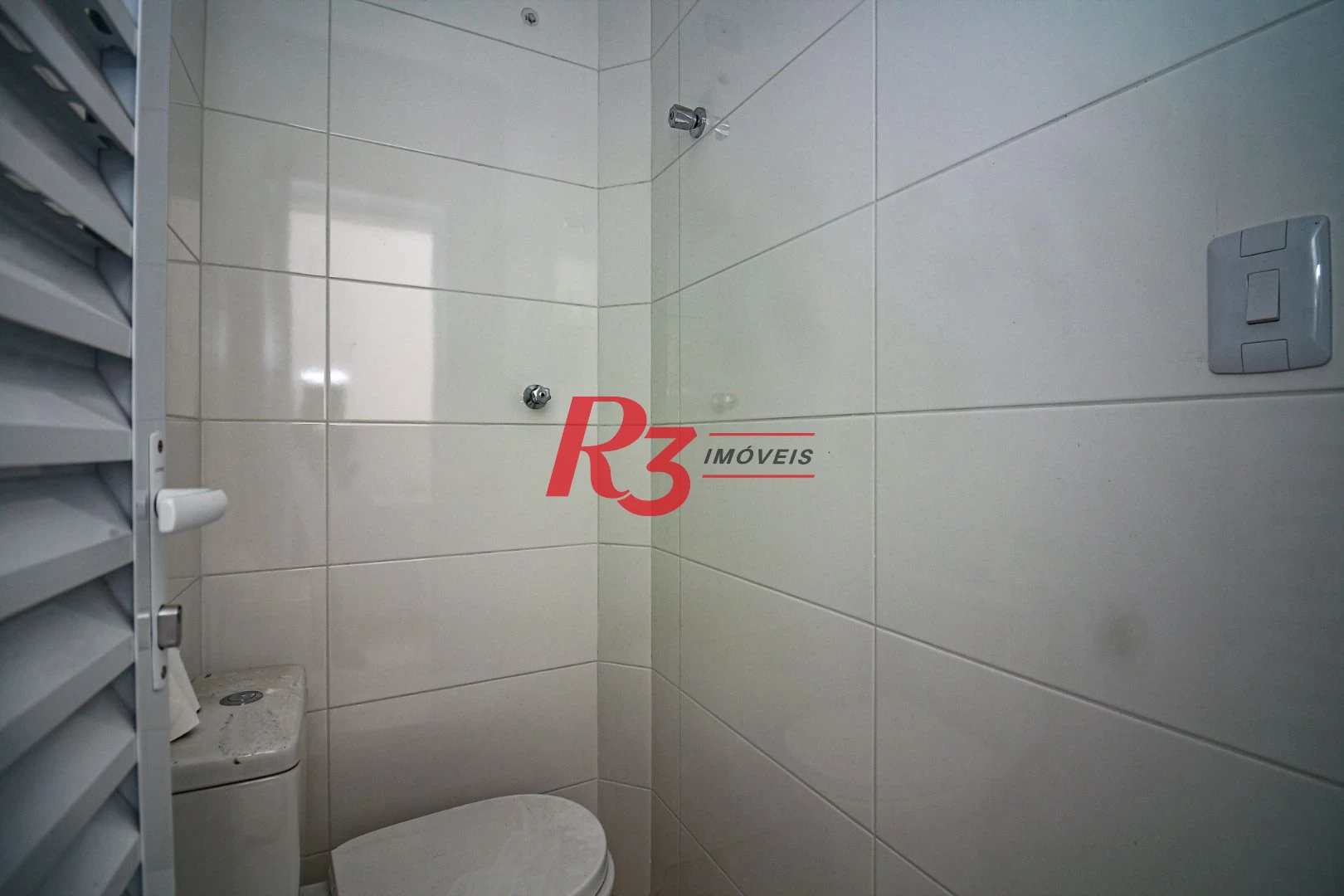Casa com 3 dormitórios à venda, 240 m² por R$ 1.700.000,00 - Boqueirão - Santos/SP