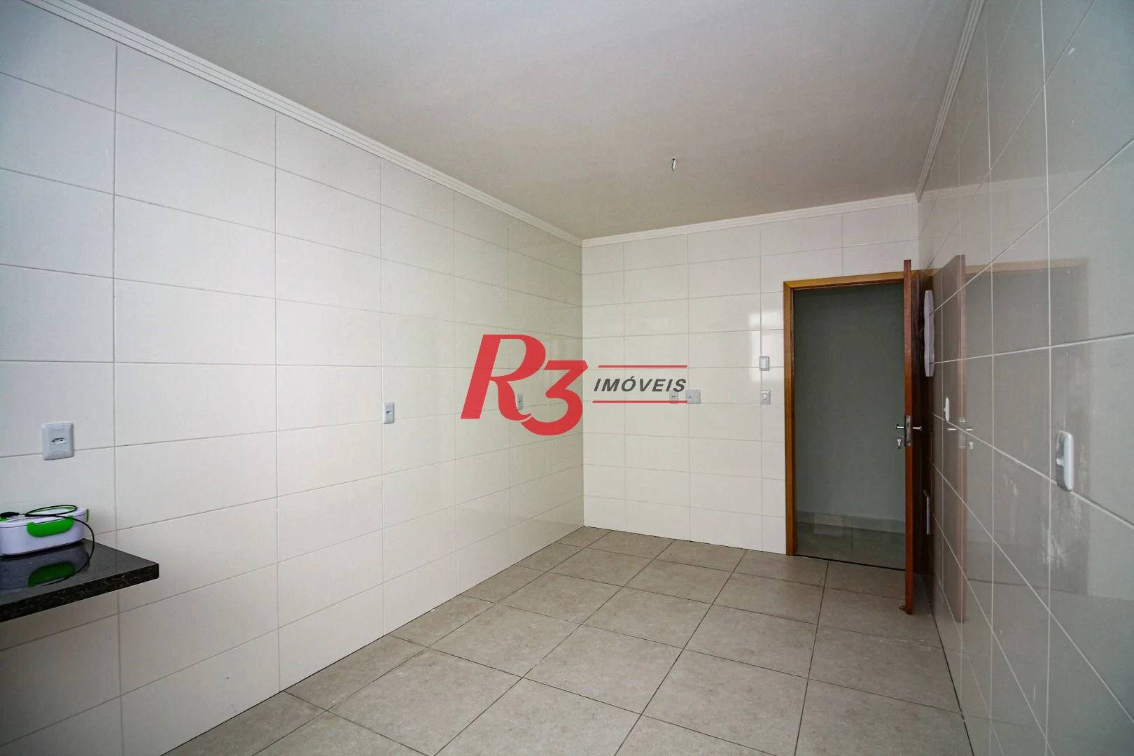 Casa com 3 dormitórios à venda, 240 m² por R$ 1.700.000,00 - Boqueirão - Santos/SP