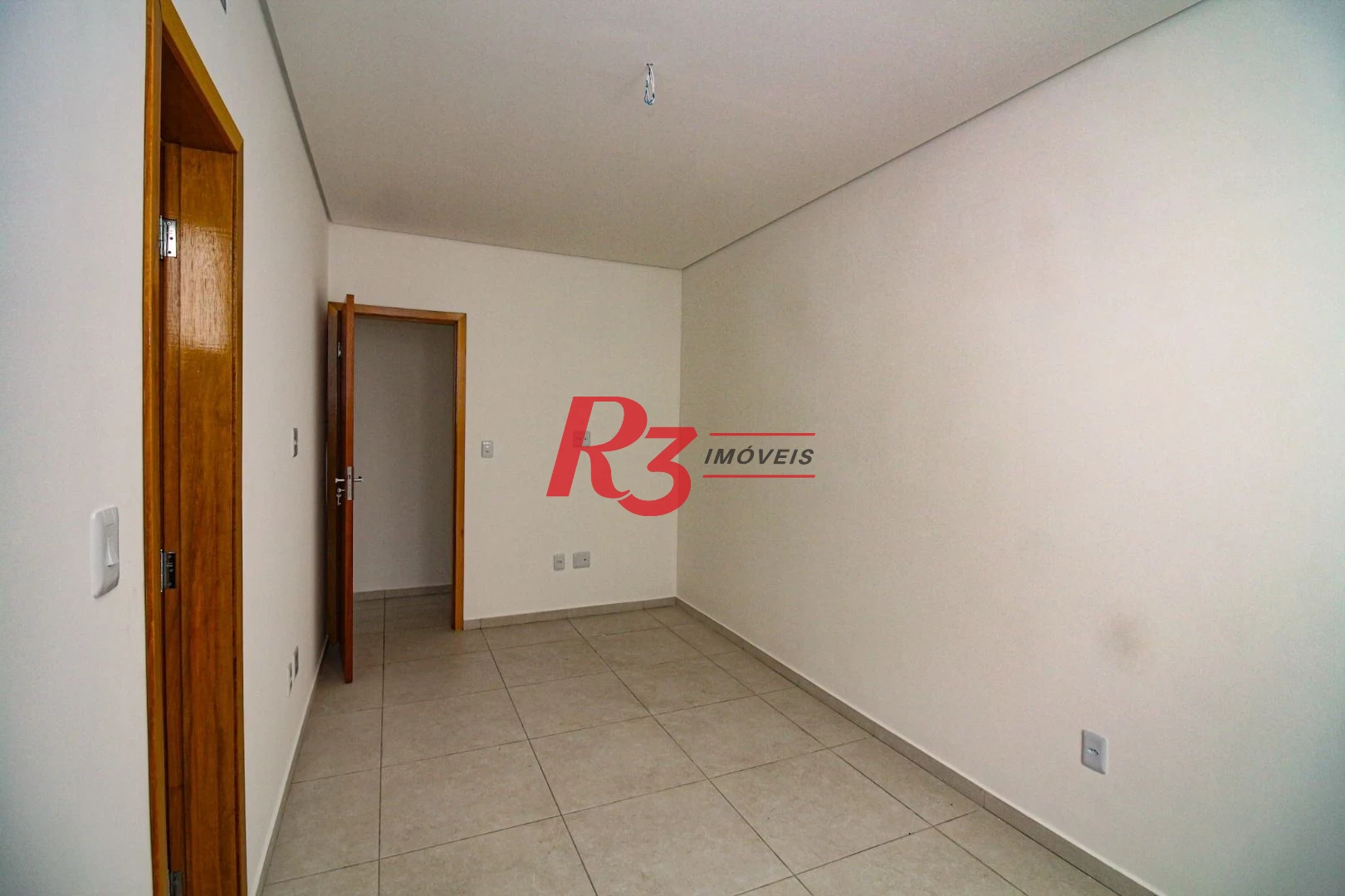 Casa com 3 dormitórios à venda, 240 m² por R$ 1.700.000,00 - Boqueirão - Santos/SP