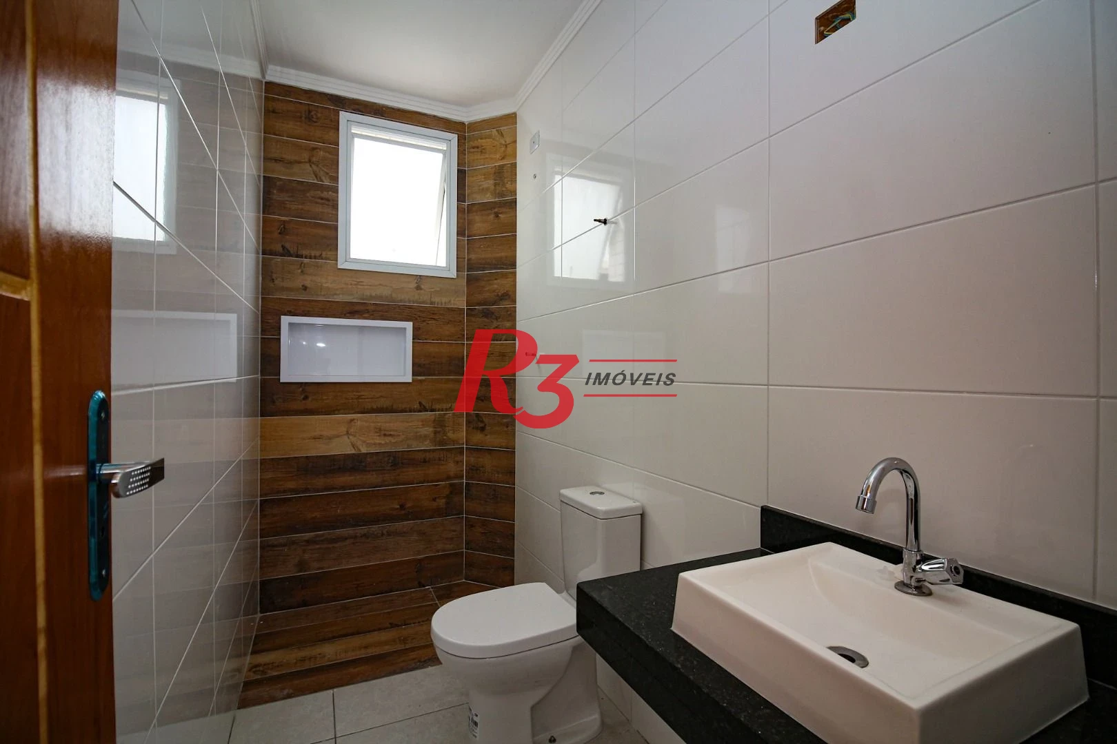 Casa com 3 dormitórios à venda, 240 m² por R$ 1.700.000,00 - Boqueirão - Santos/SP