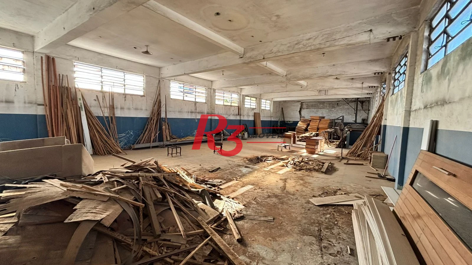Galpão, 1089 m² - venda por R$ 6.500.000,00 ou aluguel por R$ 30.000,00/mês - Chico de Paula - Santos/SP