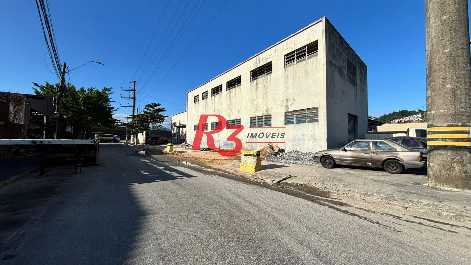 Galpão, 1089 m² - venda por R$ 6.500.000,00 ou aluguel por R$ 30.000,00/mês - Chico de Paula - Santos/SP