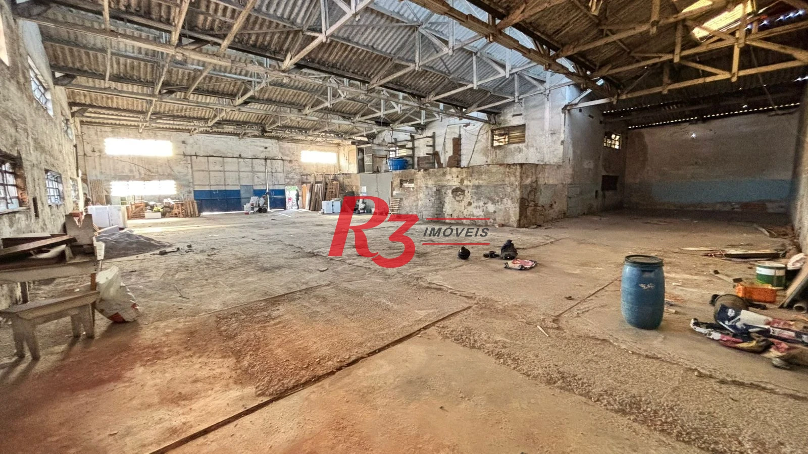 Galpão, 1089 m² - venda por R$ 6.500.000,00 ou aluguel por R$ 30.000,00/mês - Chico de Paula - Santos/SP