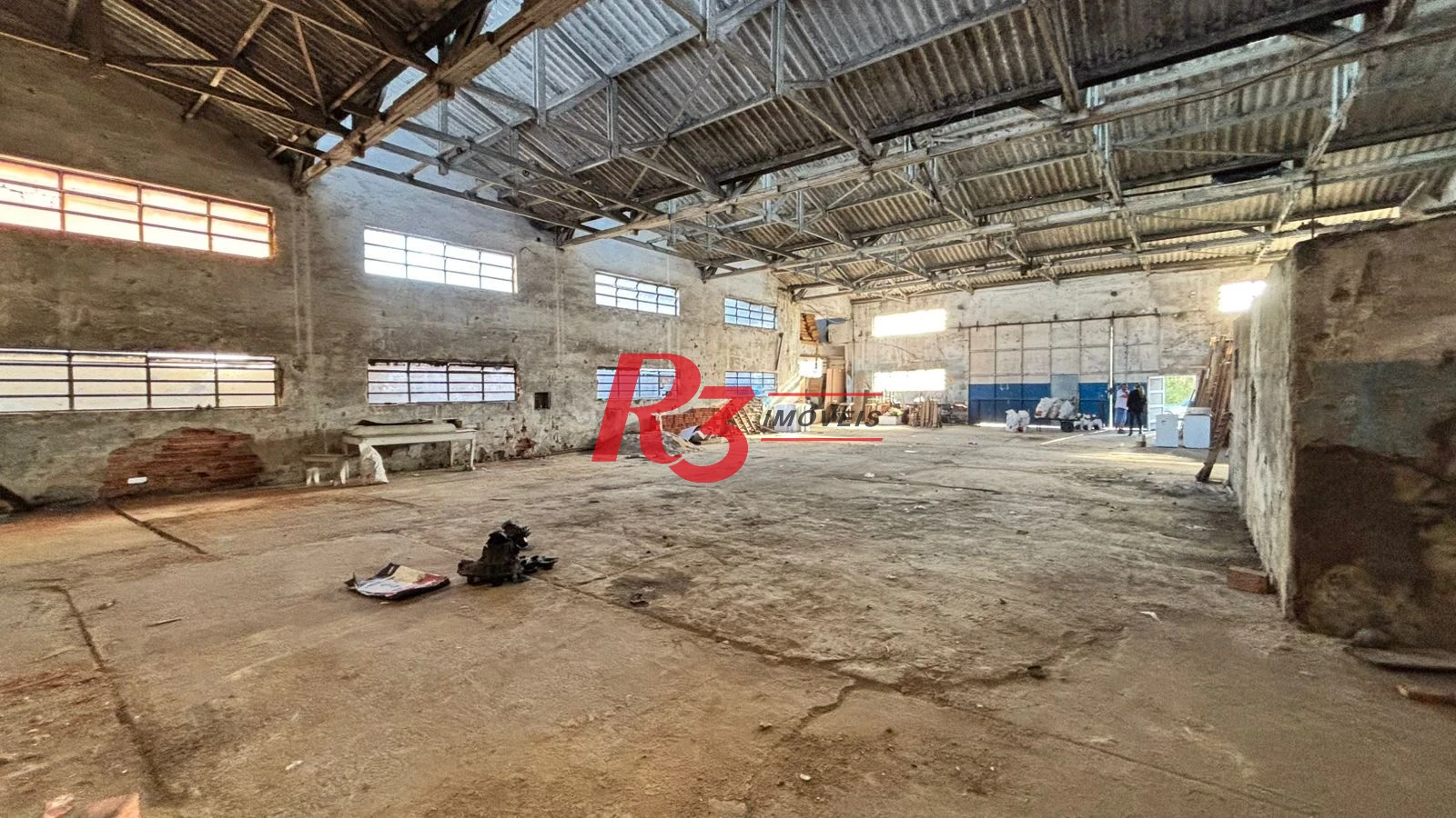 Galpão, 1089 m² - venda por R$ 6.500.000,00 ou aluguel por R$ 30.000,00/mês - Chico de Paula - Santos/SP
