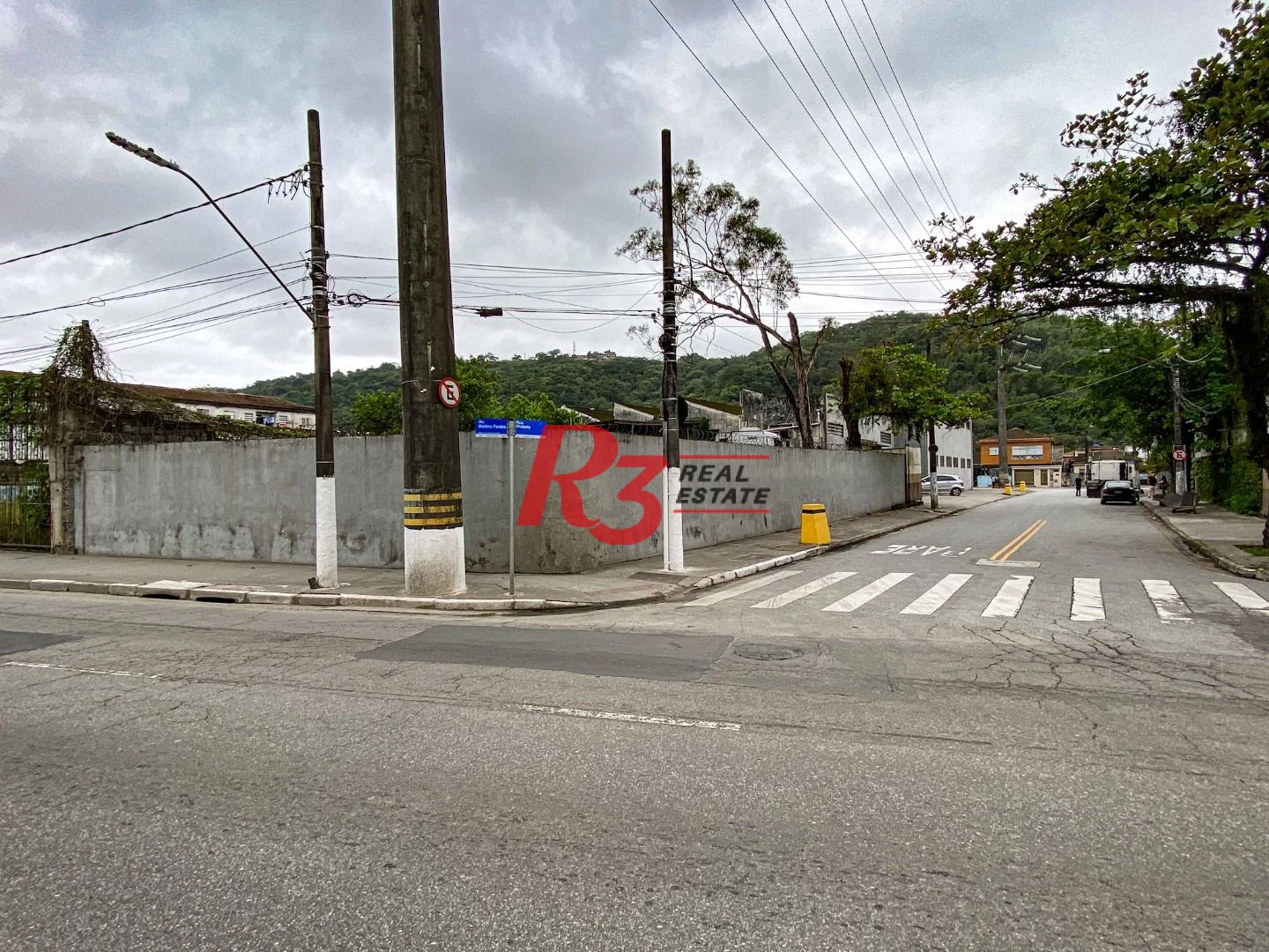 Galpão, 1089 m² - venda por R$ 6.500.000,00 ou aluguel por R$ 30.000,00/mês - Chico de Paula - Santos/SP