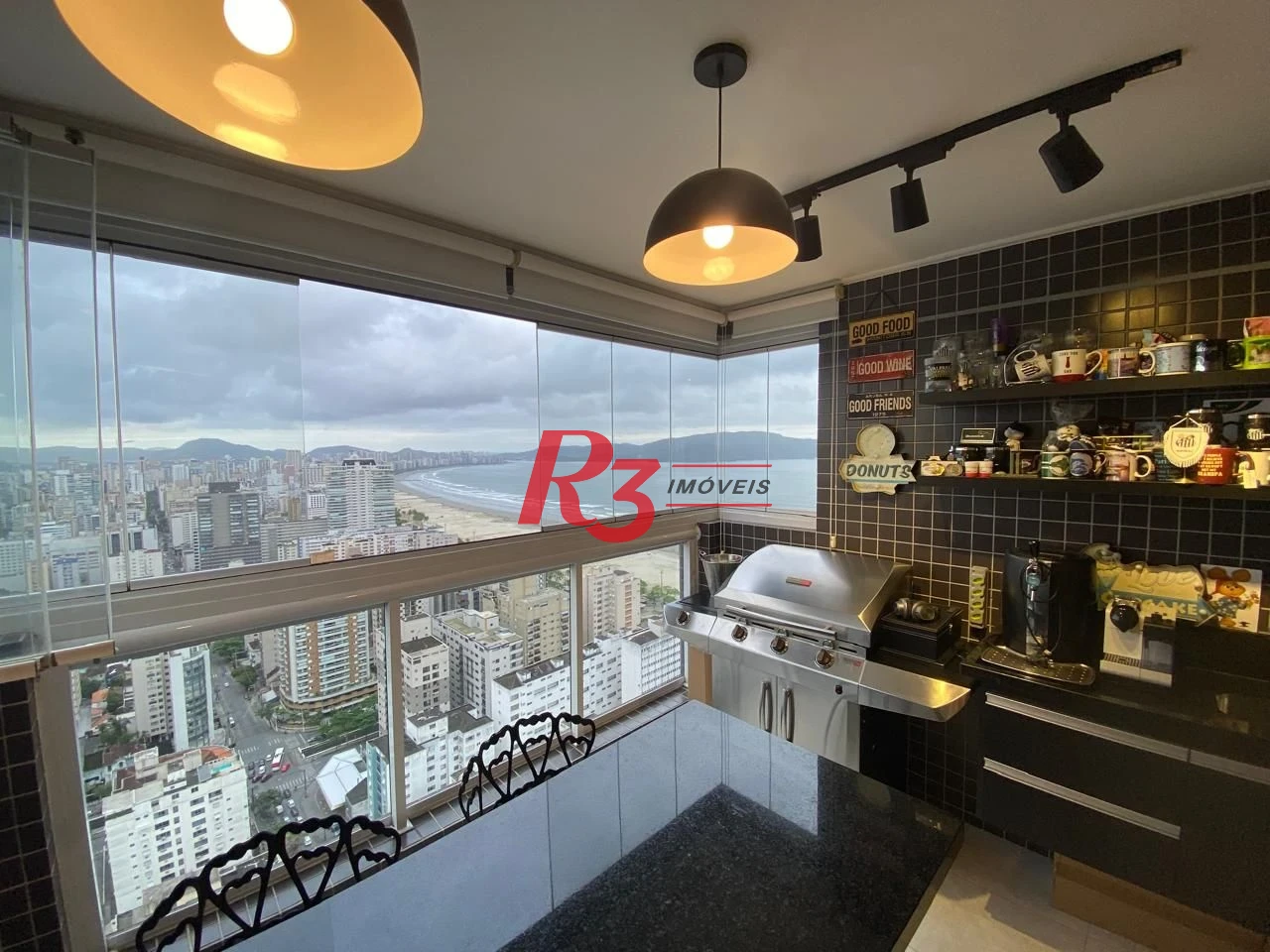 Apartamento Duplex com 3 dormitórios à venda, 125 m² por R$ 2.100.000,00 - Pompéia - Santos/SP
