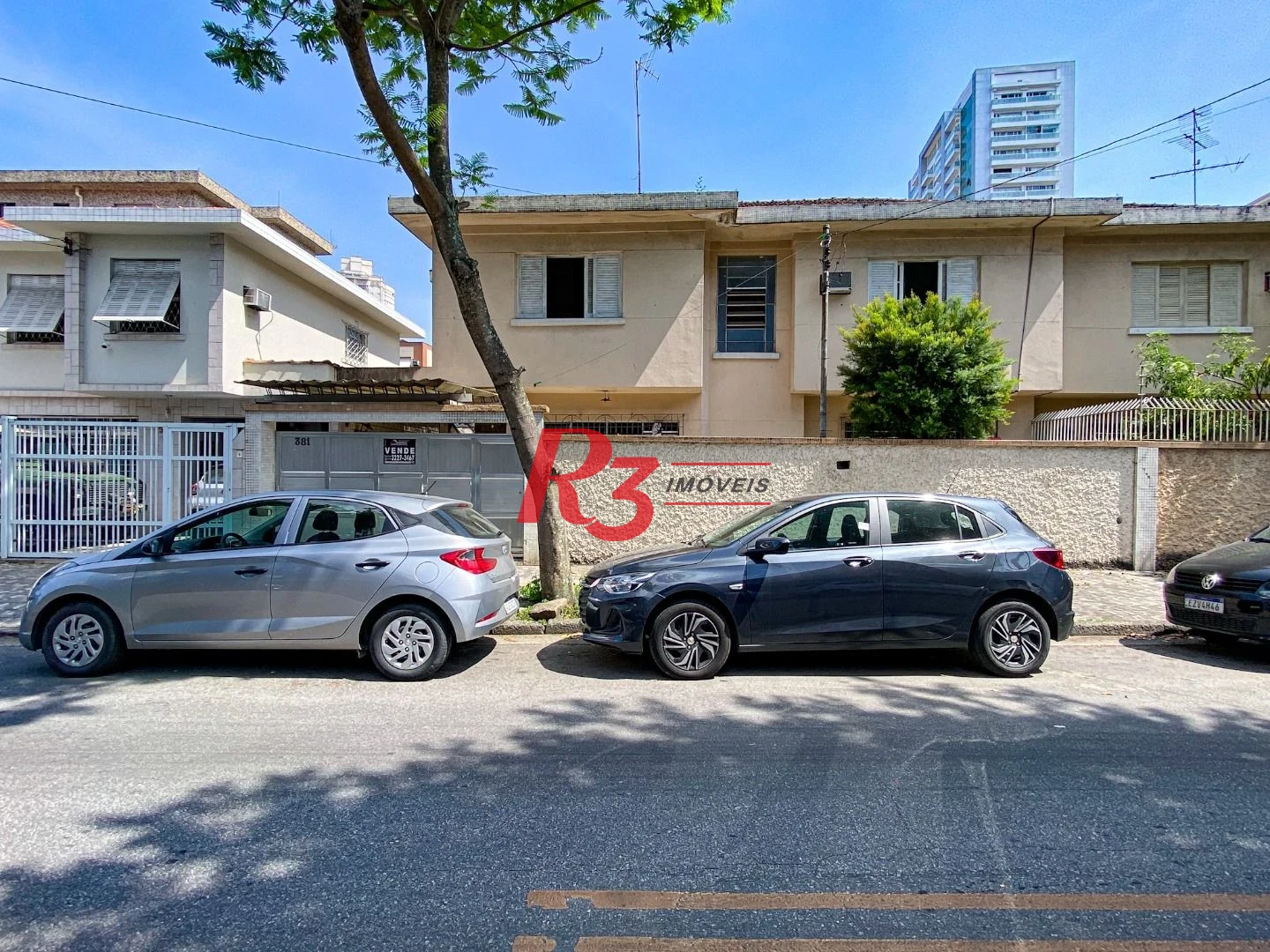 Casa com 4 dormitórios à venda, 175 m² por R$ 1.000.000,00 - Encruzilhada - Santos/SP
