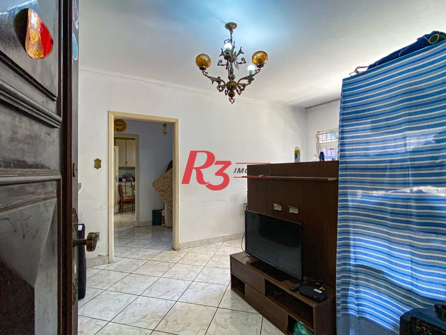Casa com 4 dormitórios à venda, 175 m² por R$ 1.000.000,00 - Encruzilhada - Santos/SP