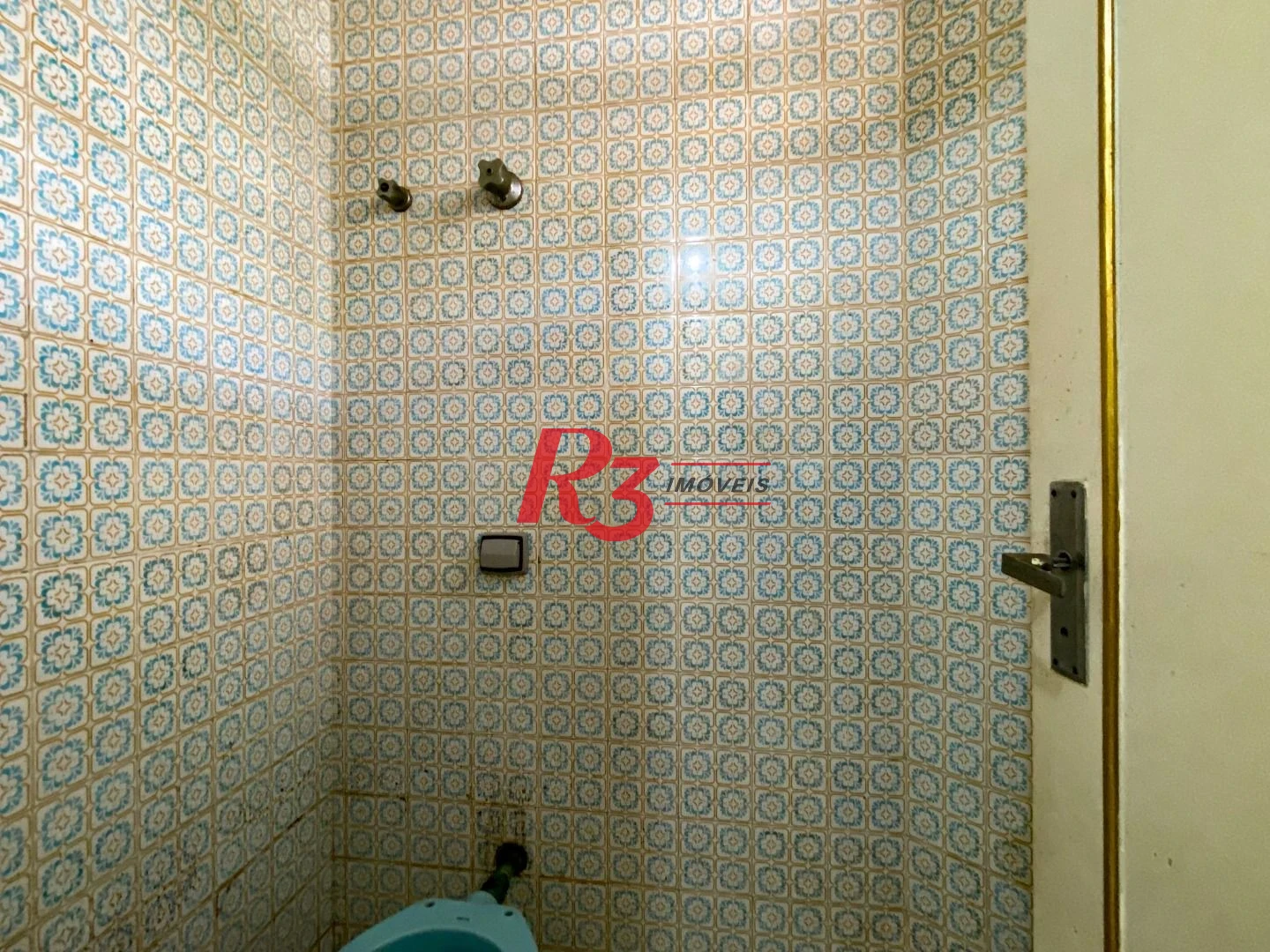 Casa com 4 dormitórios à venda, 175 m² por R$ 1.000.000,00 - Encruzilhada - Santos/SP