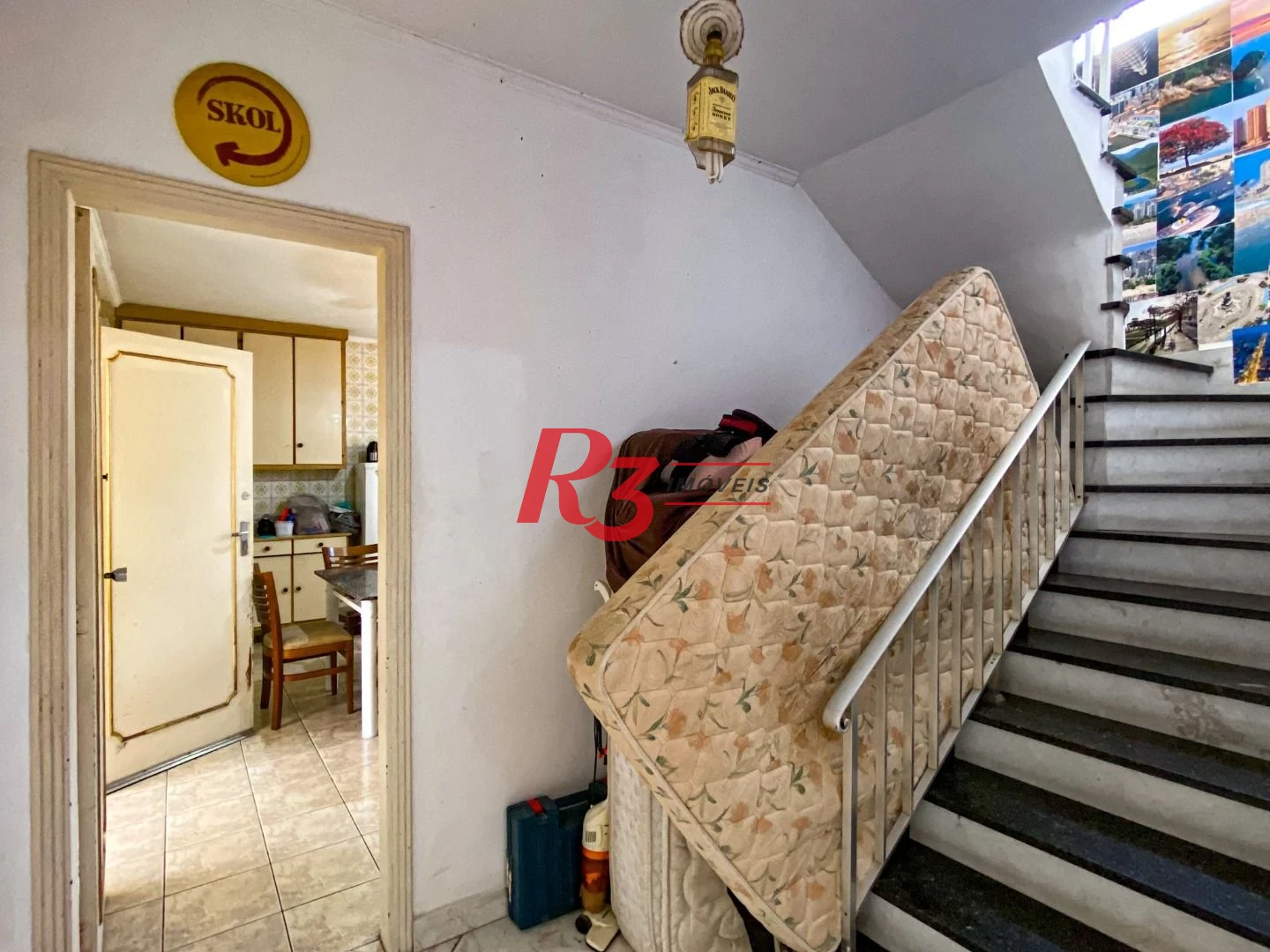 Casa com 4 dormitórios à venda, 175 m² por R$ 1.000.000,00 - Encruzilhada - Santos/SP