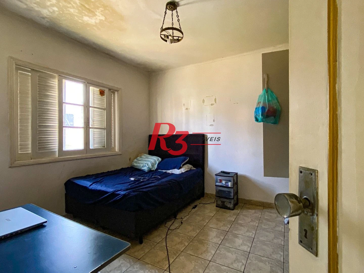 Casa com 4 dormitórios à venda, 175 m² por R$ 1.000.000,00 - Encruzilhada - Santos/SP
