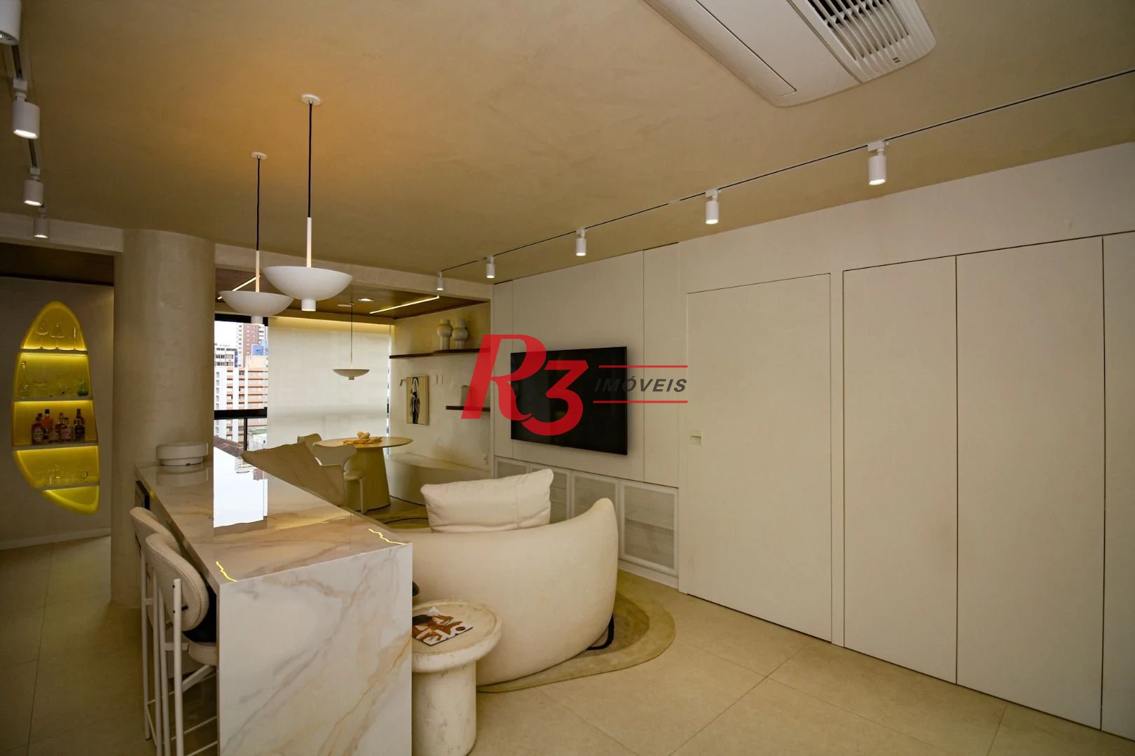 Apartamento com 2 dormitórios  à venda, 83 m² por R$ 1.590.000 - Boqueirão - Santos/SP