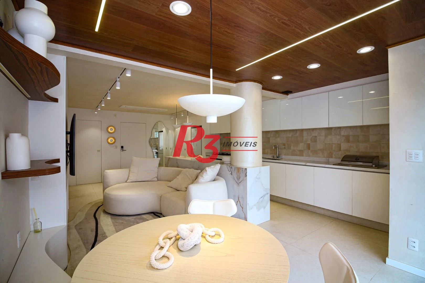 Apartamento com 2 dormitórios  à venda, 83 m² por R$ 1.590.000 - Boqueirão - Santos/SP