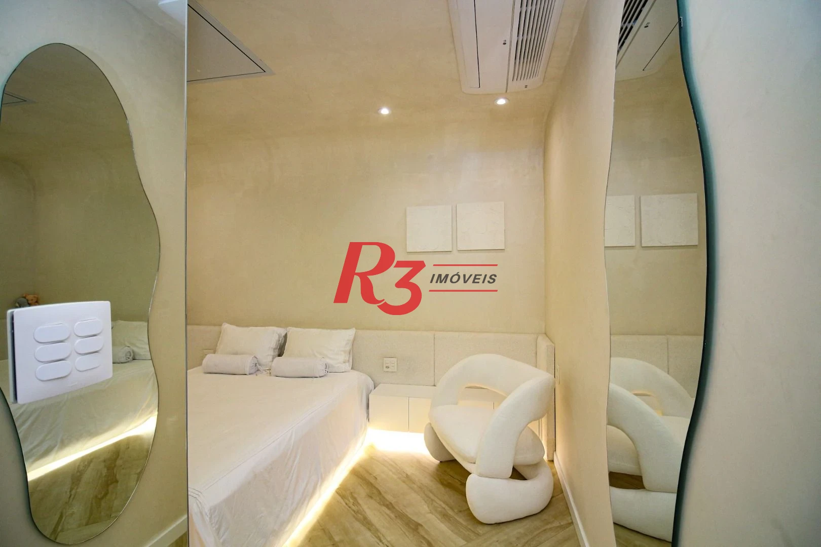 Apartamento com 2 dormitórios  à venda, 83 m² por R$ 1.590.000 - Boqueirão - Santos/SP