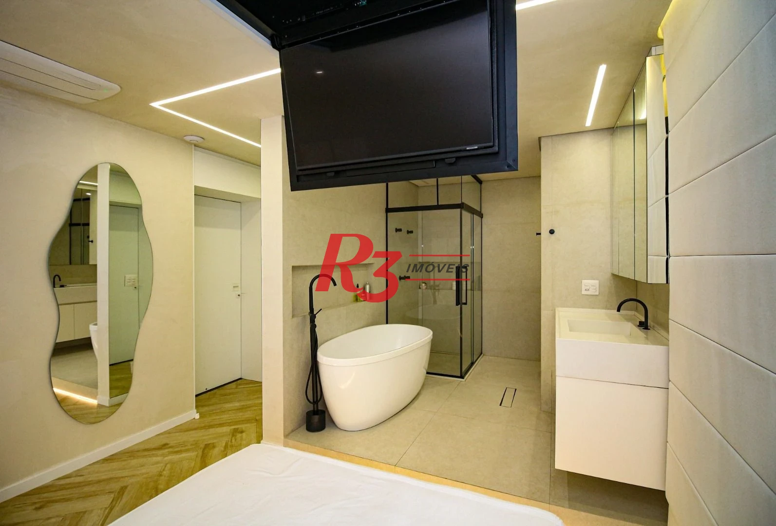 Apartamento com 2 dormitórios  à venda, 83 m² por R$ 1.590.000 - Boqueirão - Santos/SP