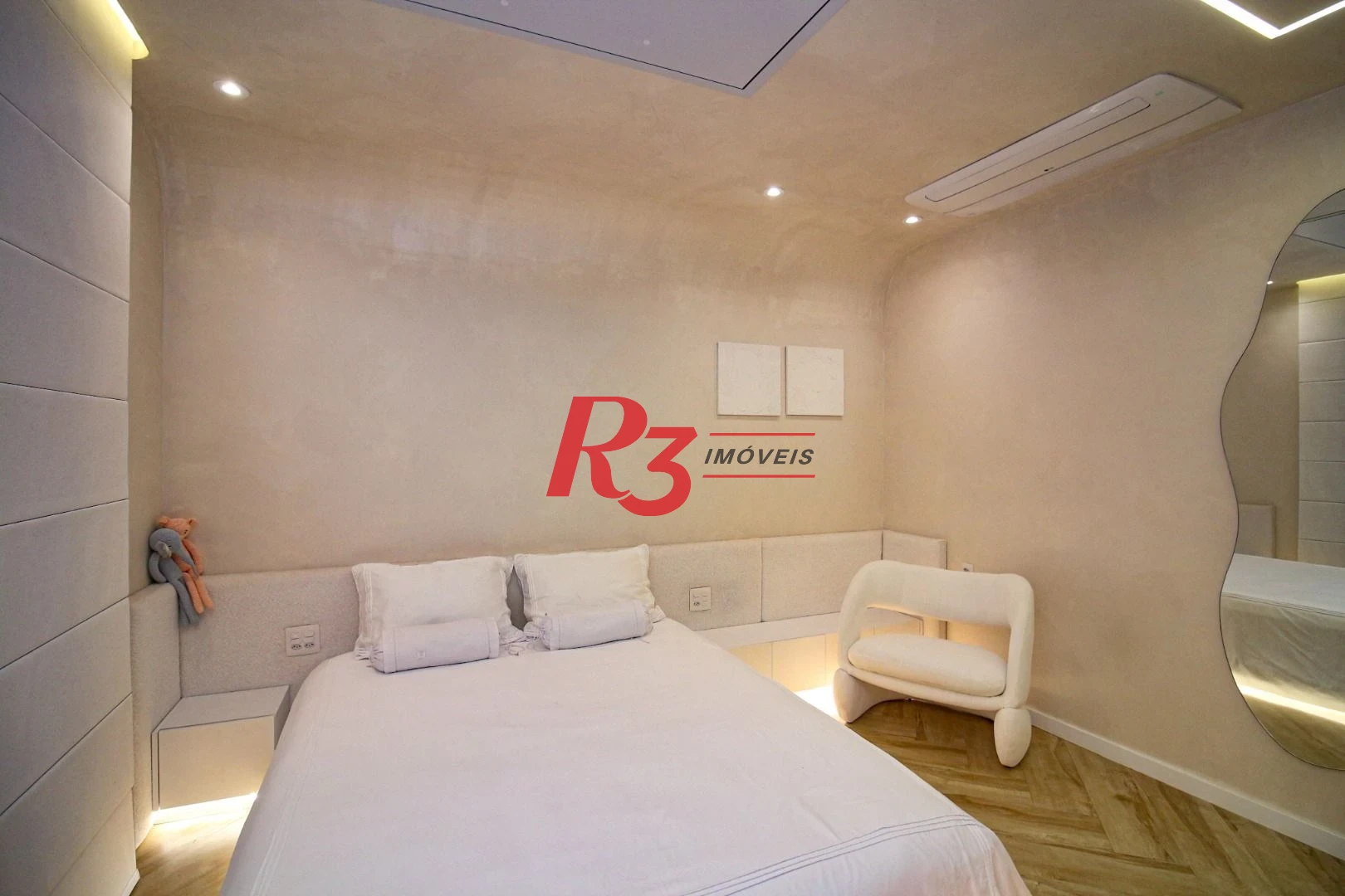 Apartamento com 2 dormitórios  à venda, 83 m² por R$ 1.590.000 - Boqueirão - Santos/SP