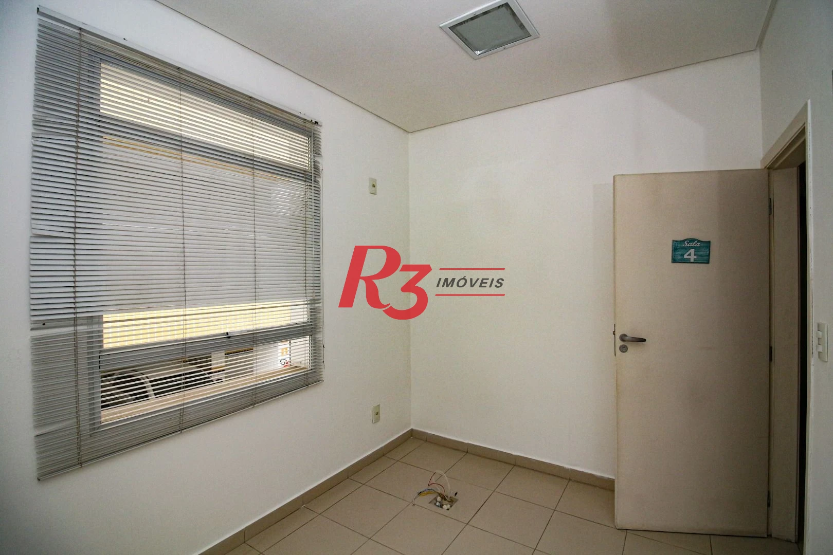 Sala para alugar, 18 m² por R$ 2.500,00/mês - Campo Grande - Santos/SP
