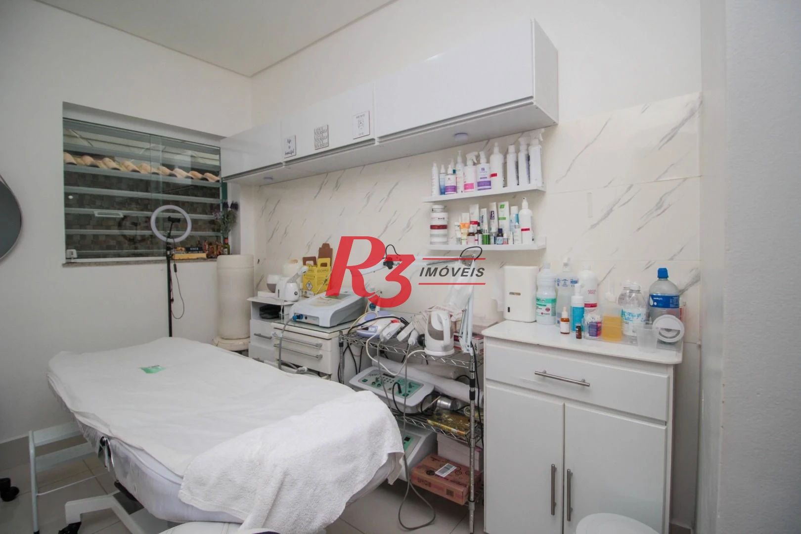 Sobrado com 4 dormitórios para alugar, 236 m² por R$ 18.000,00/mês - Embaré - Santos/SP