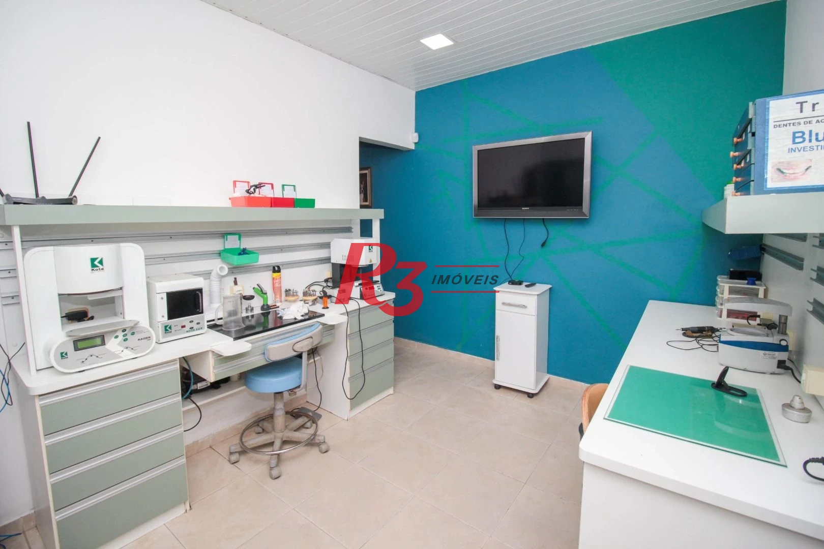 Sobrado com 4 dormitórios para alugar, 236 m² por R$ 18.000,00/mês - Embaré - Santos/SP