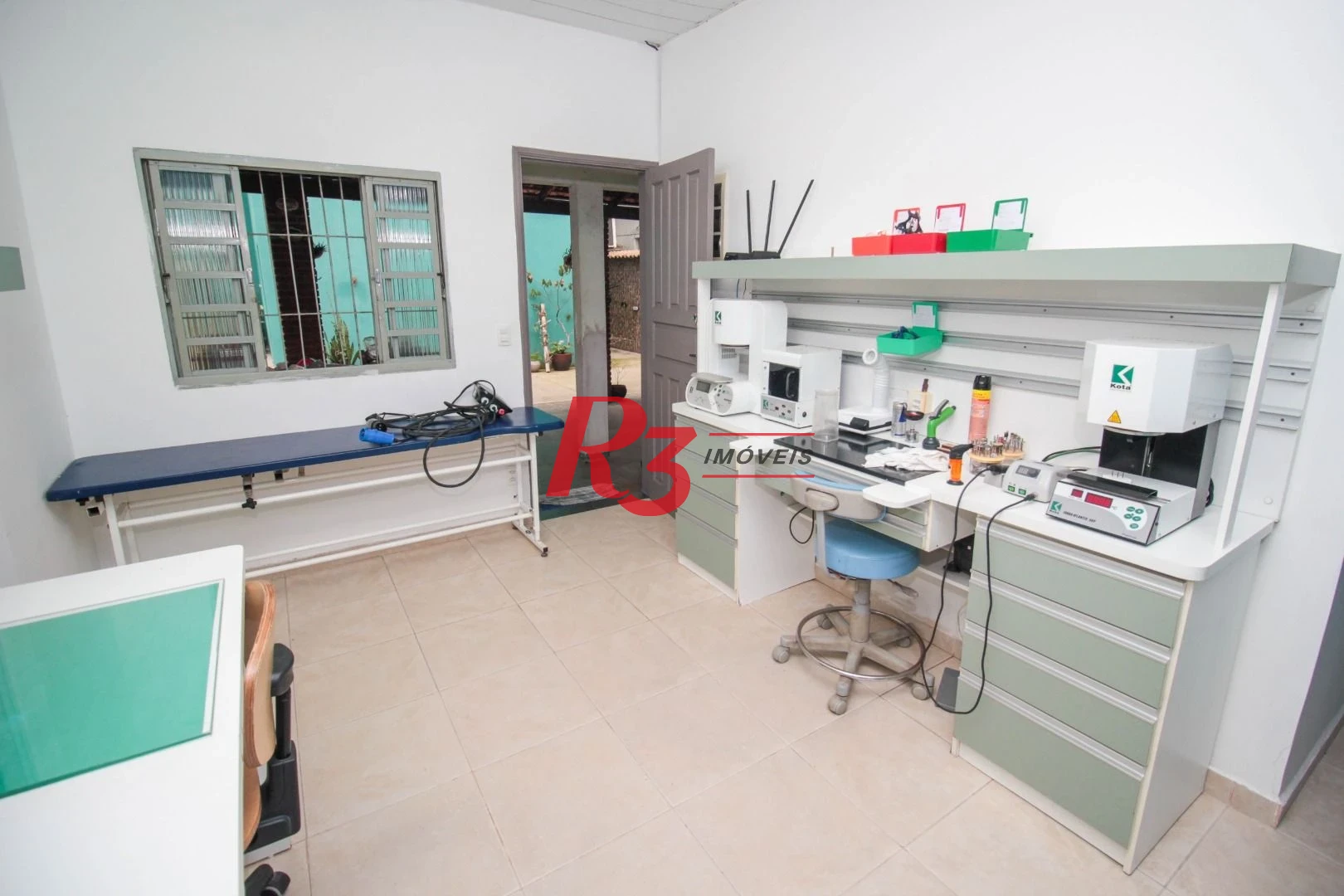 Sobrado com 4 dormitórios para alugar, 236 m² por R$ 18.000,00/mês - Embaré - Santos/SP