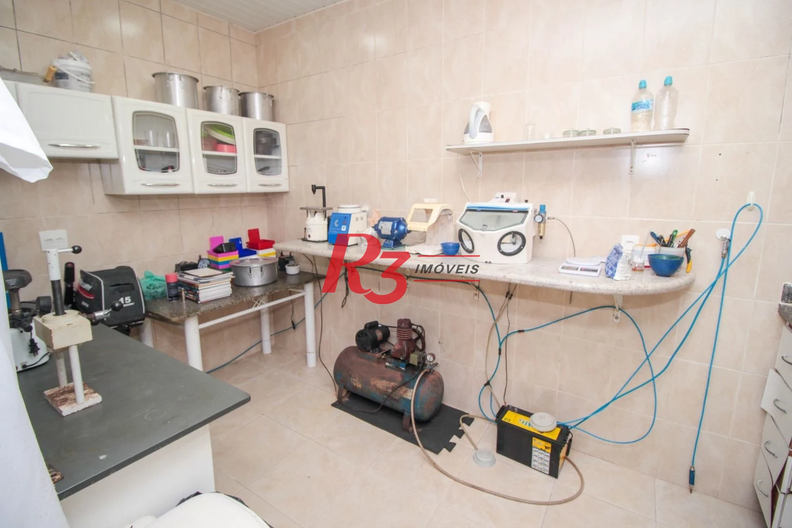 Sobrado com 4 dormitórios para alugar, 236 m² por R$ 18.000,00/mês - Embaré - Santos/SP