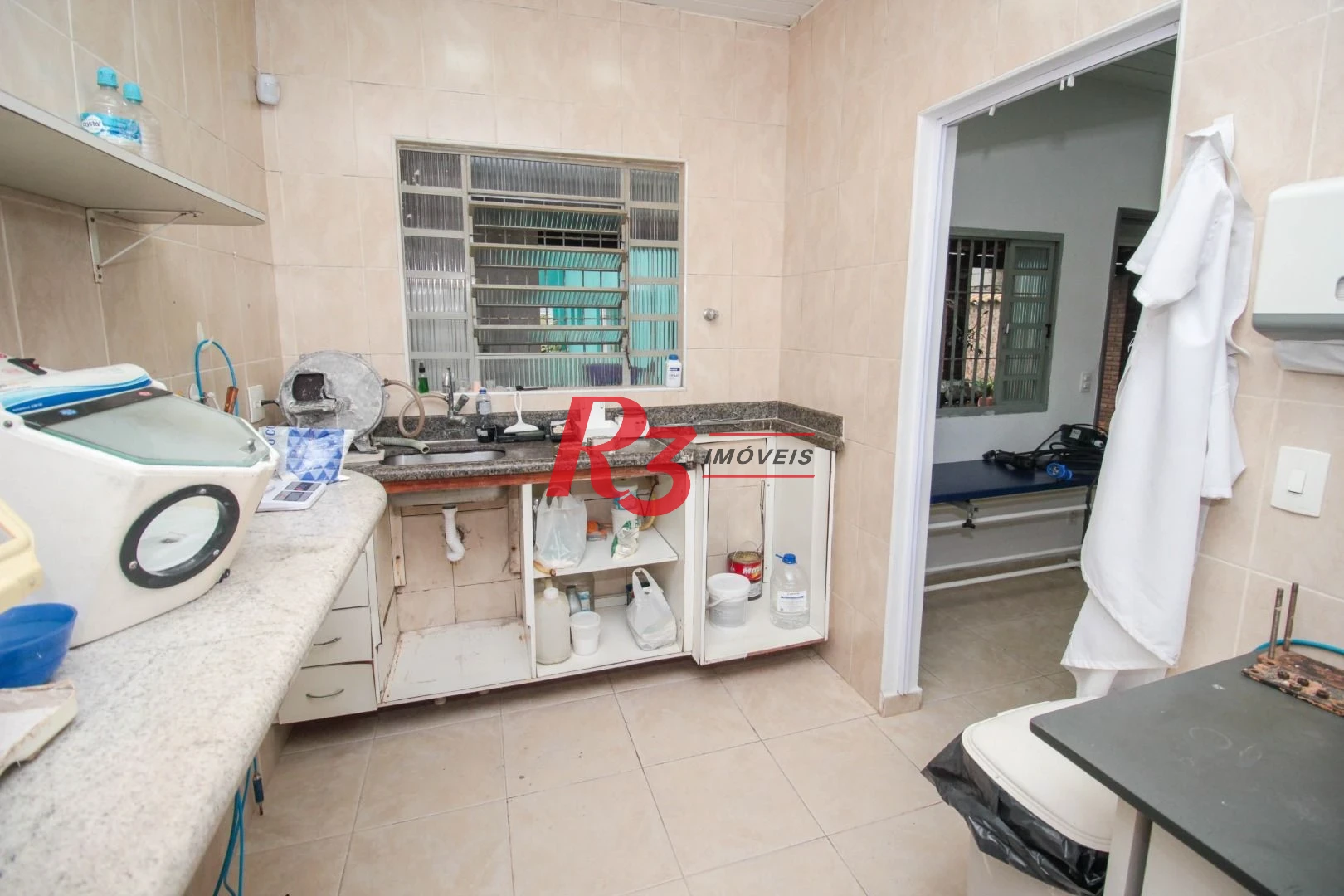 Sobrado com 4 dormitórios para alugar, 236 m² por R$ 18.000,00/mês - Embaré - Santos/SP