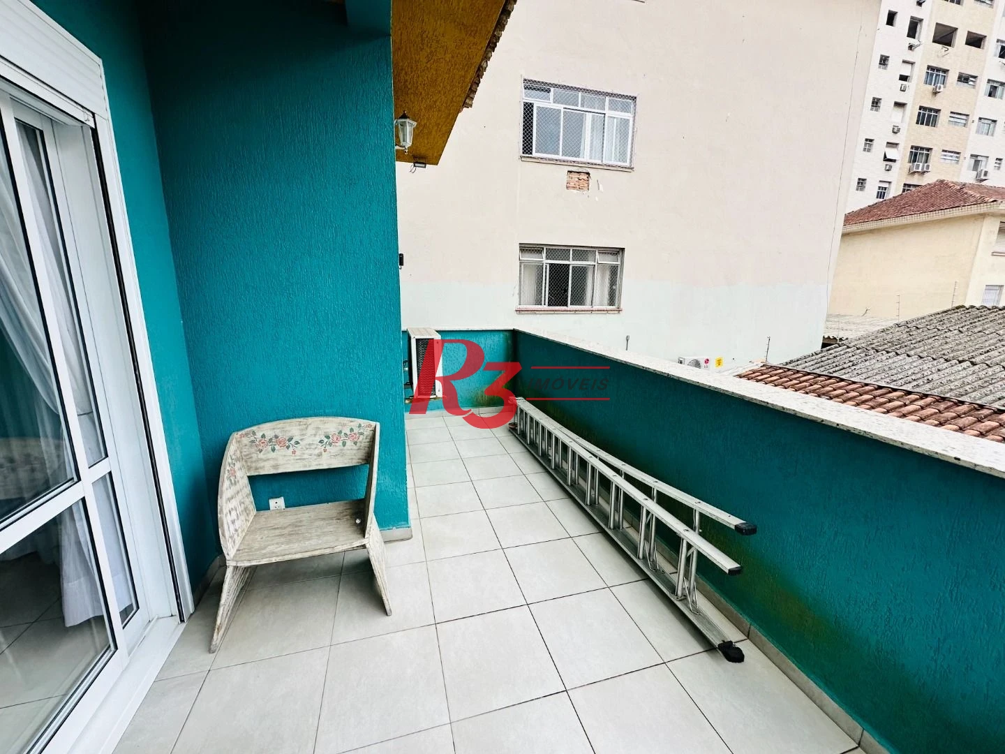 Sobrado com 4 dormitórios para alugar, 236 m² por R$ 18.000,00/mês - Embaré - Santos/SP